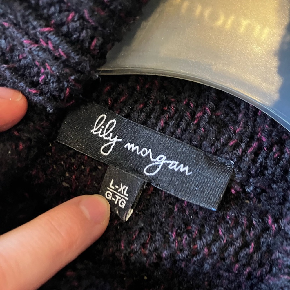 Lily Morgan Cotton blend Black and dark red Turtleneck Sweater in size L and XL - Picture 12 of 13